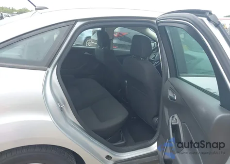 2018 Ford Focus Se из США, поврежденный, VIN 1FADP3FE4JL214013